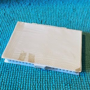 Fabulous, never used take-out white art case